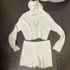 Moon & Madison Cream Cardigan with Hooded Design and Cropped Length